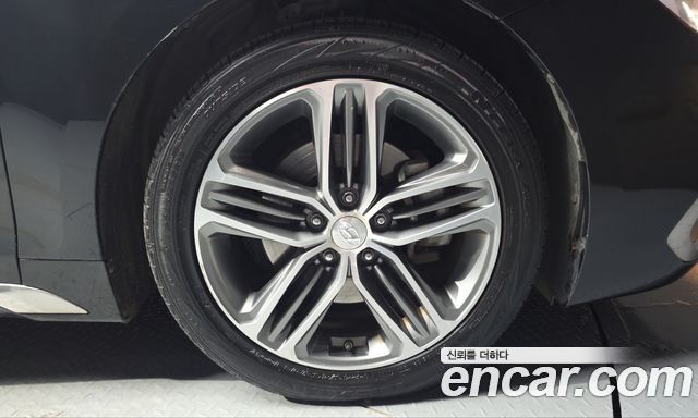 Hyundai Grandeur 2017 — photo 7