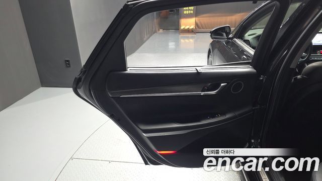 Hyundai Grandeur 2017 — photo 15