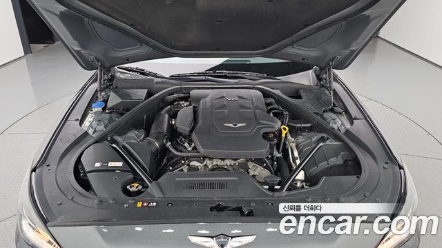 Genesis G80 2017 — photo 6