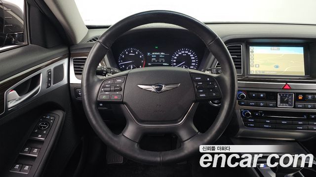 Genesis G80 2017 — photo 19