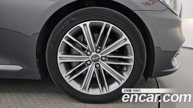 Genesis G80 2017 — photo 7