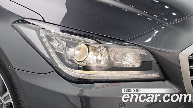 Genesis G80 2017 — photo 8