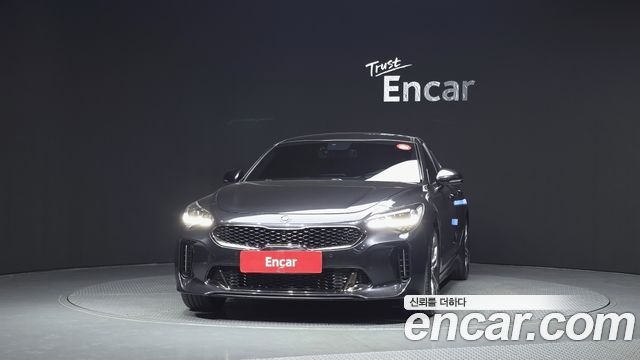 Kia Stinger 2018 — photo 3