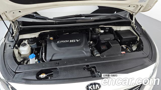 Kia Canival 2016 — photo 6