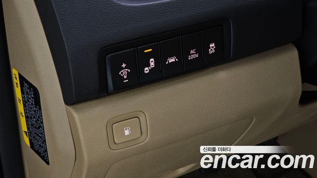 Kia Canival 2016 — photo 20