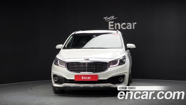 Kia Canival 2016 — photo 3
