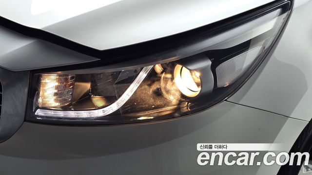 Kia Canival 2016 — photo 8