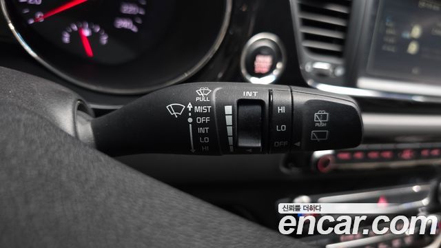 Kia Canival 2016 — photo 29