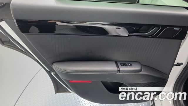 Hyundai Grandeur 2023 — photo 15