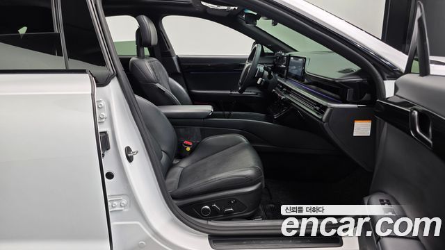 Hyundai Grandeur 2023 — photo 16