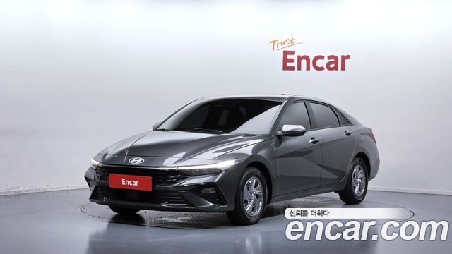 Hyundai AVANTE 2025 — photo 1