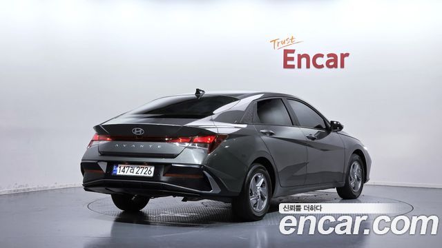 Hyundai AVANTE 2025 — photo 2