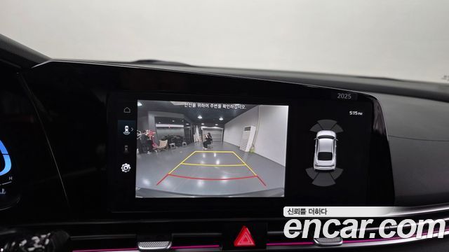 Hyundai AVANTE 2025 — photo 15