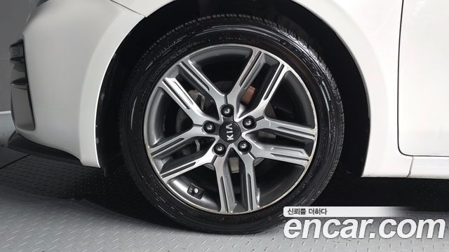 Kia K3 2019 — photo 5