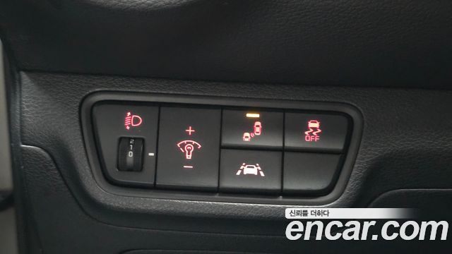 Kia K3 2019 — photo 19