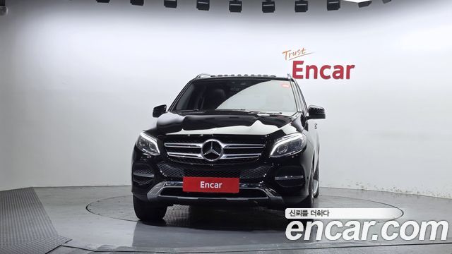 Mercedes-Benz GLE-Class 2016 — photo 3