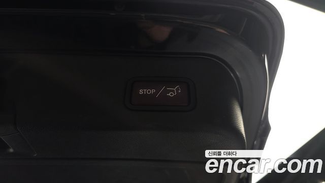 Mercedes-Benz GLE-Class 2016 — photo 19