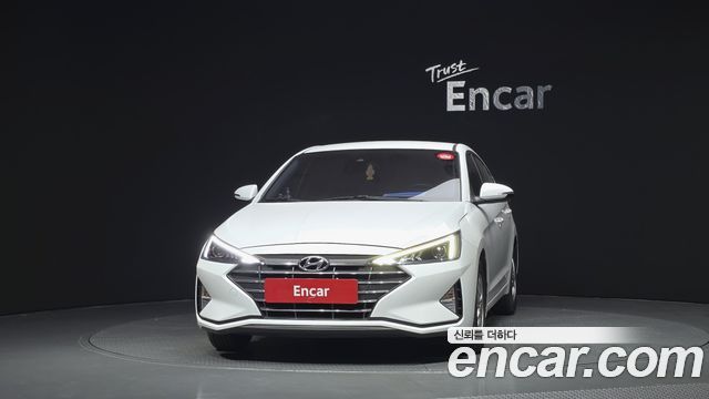 Hyundai AVANTE 2020 — photo 3