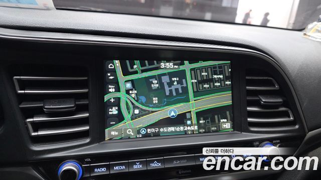 Hyundai AVANTE 2020 — photo 15