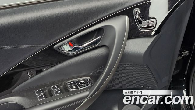 Hyundai Grandeur 2017 — photo 26