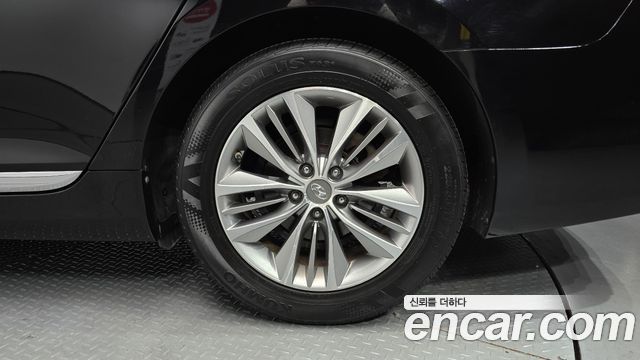 Hyundai Grandeur 2017 — photo 7