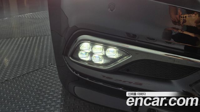 Hyundai Grandeur 2017 — photo 31