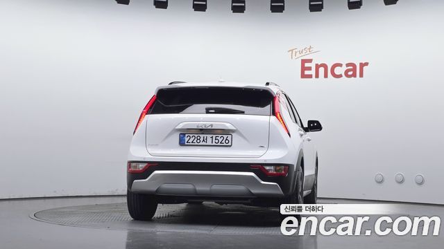 Kia Niro 2022 — photo 4