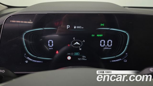 Kia Niro 2022 — photo 11