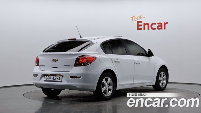 Chevrolet Korea Cruze 2012 — photo 2