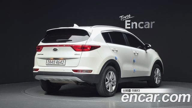 Kia Sportage 2016 — photo 2
