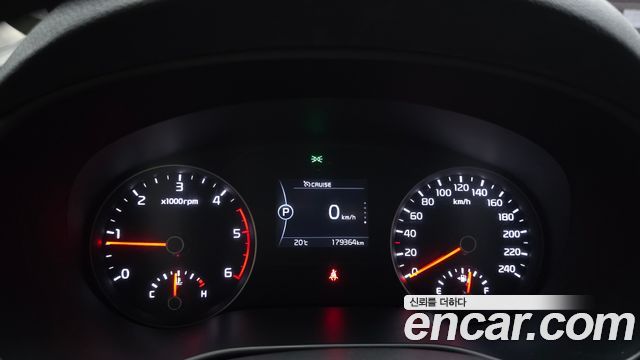 Kia Sportage 2016 — photo 11