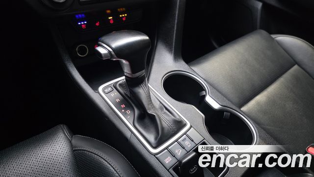 Kia Sportage 2016 — photo 12
