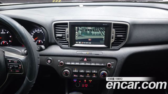 Kia Sportage 2016 — photo 20