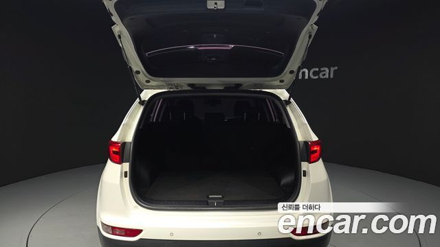 Kia Sportage 2016 — photo 29