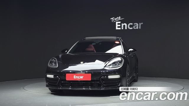 Porsche Panamera 2019 — photo 3