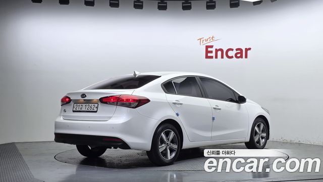Kia K3 2018 — photo 2