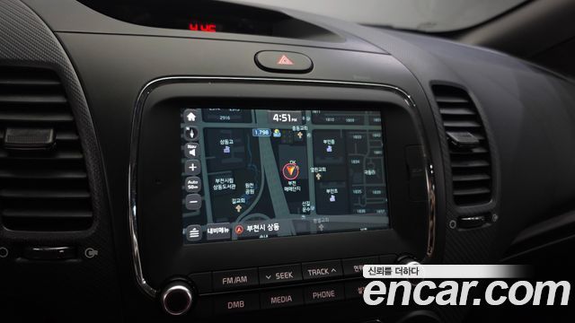 Kia K3 2018 — photo 20
