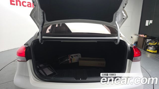 Kia K3 2018 — photo 26
