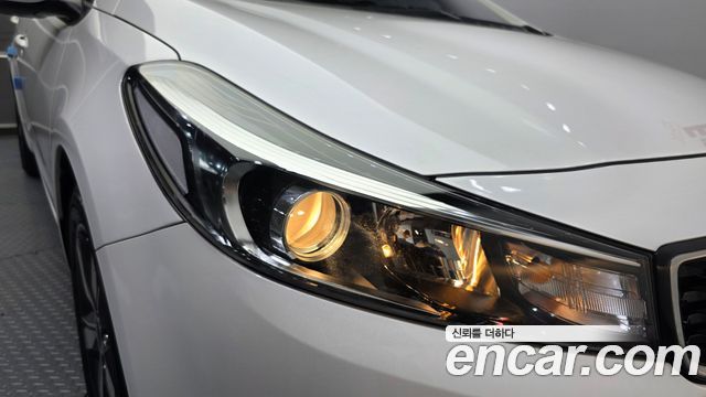 Kia K3 2018 — photo 8