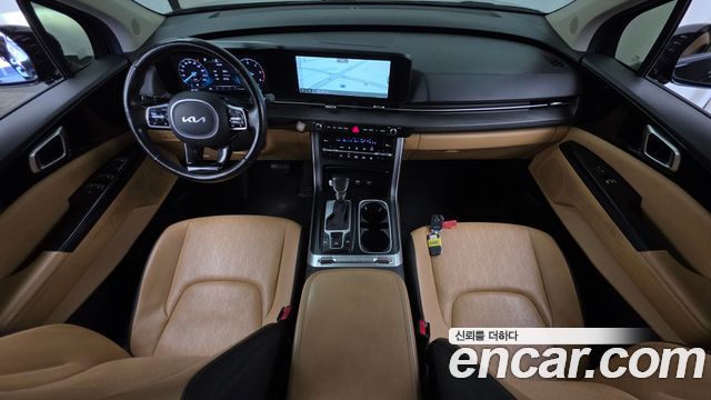 Kia Canival 2023 — photo 10