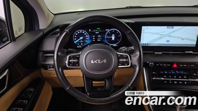 Kia Canival 2023 — photo 19