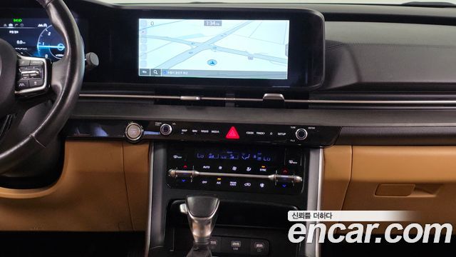 Kia Canival 2023 — photo 20
