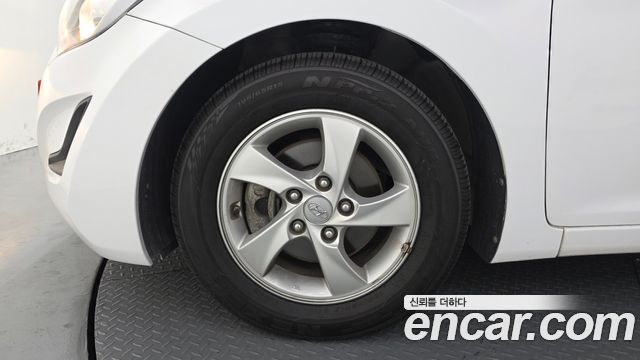 Hyundai AVANTE 2016 — photo 5