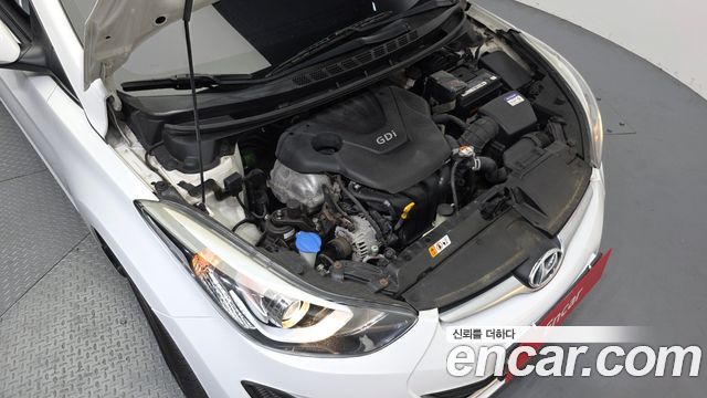 Hyundai AVANTE 2016 — photo 6