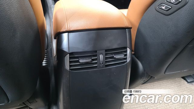 Kia Mohave 2018 — photo 35