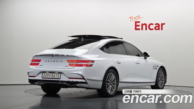 Genesis G80 2023 — photo 2