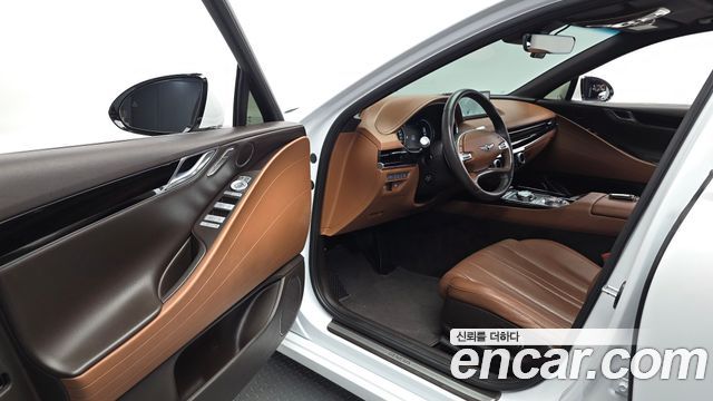 Genesis G80 2023 — photo 13