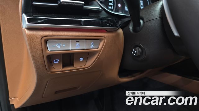 Genesis G80 2023 — photo 24