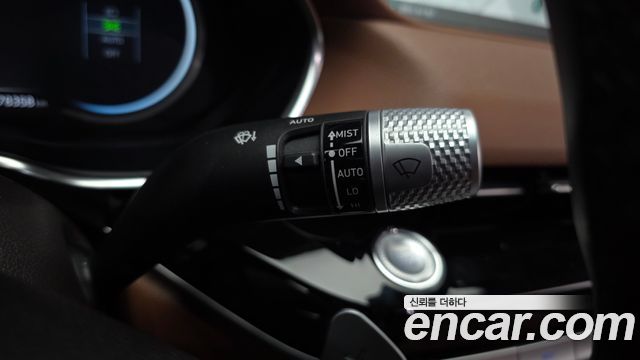 Genesis G80 2023 — photo 26