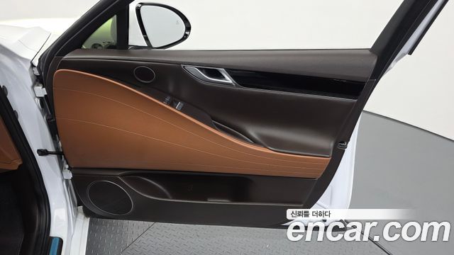 Genesis G80 2023 — photo 14
